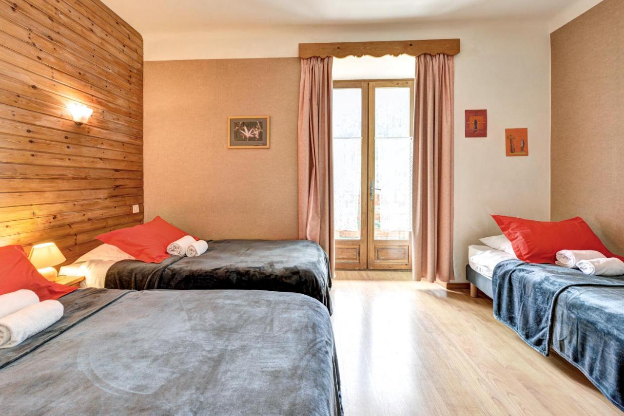 Hotel Restaurant Gites Les 5 Saisons Freissinieres Екстер'єр фото