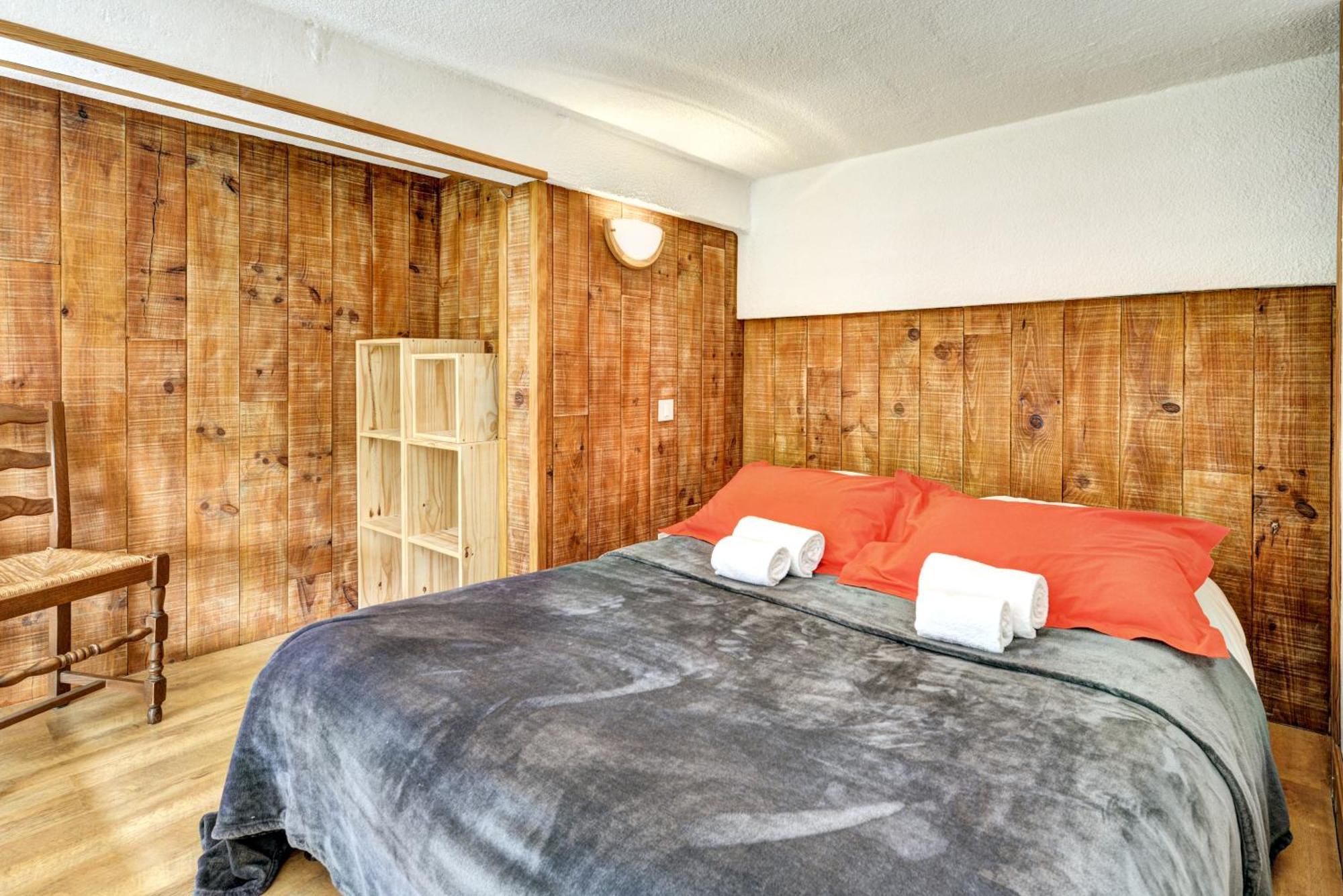 Hotel Restaurant Gites Les 5 Saisons Freissinieres Екстер'єр фото