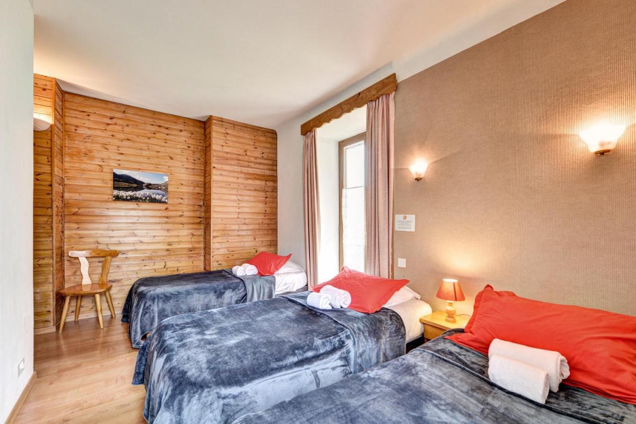 Hotel Restaurant Gites Les 5 Saisons Freissinieres Екстер'єр фото